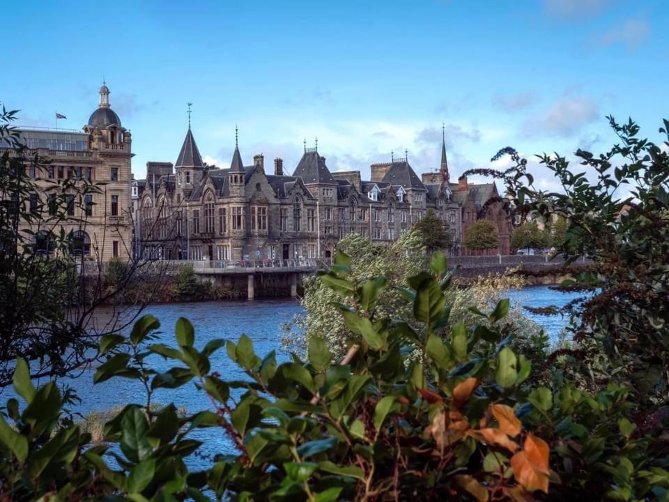 The Chimneys Bed & Breakfast Perth Ngoại thất bức ảnh